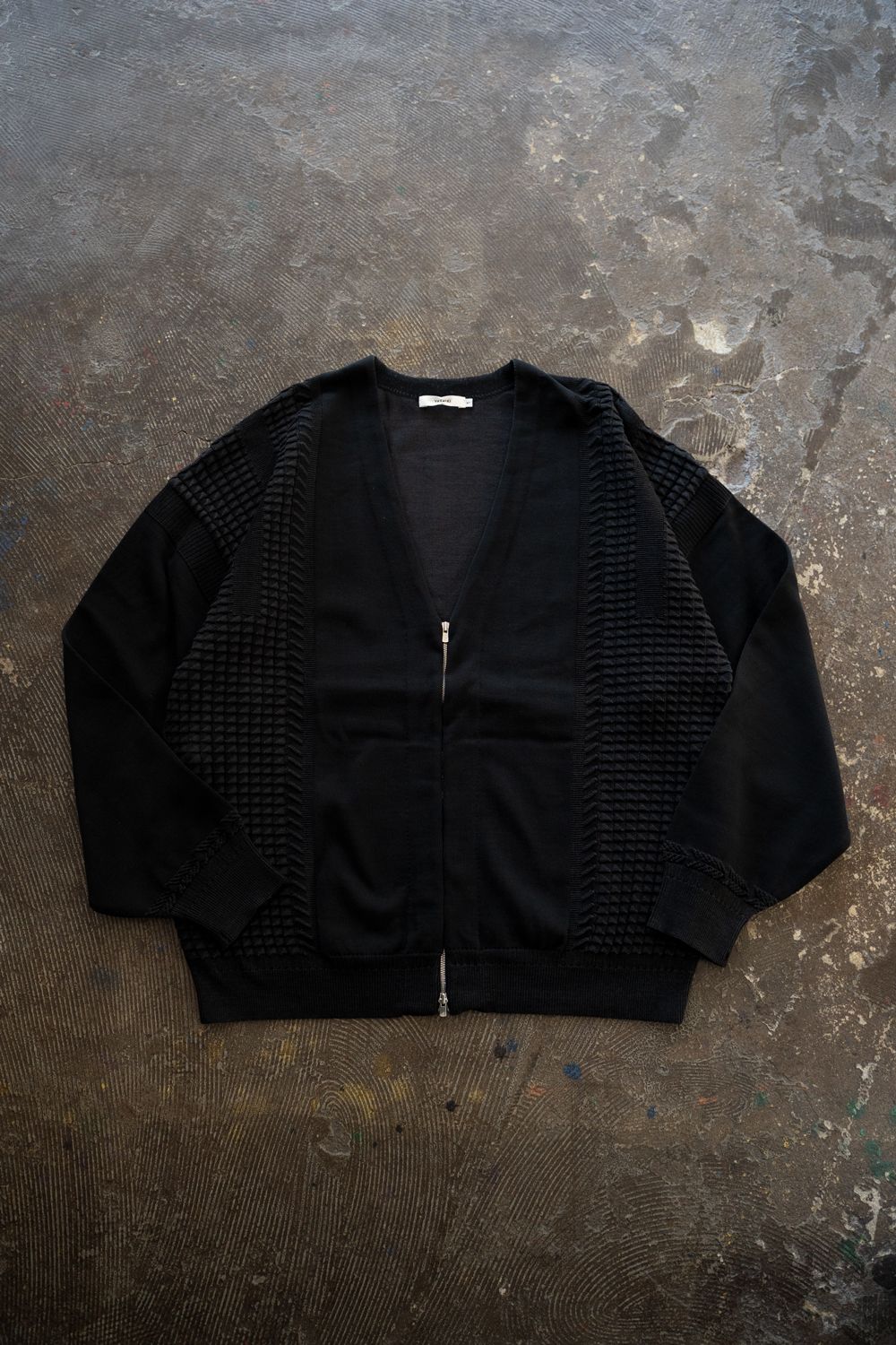 YASHIKI - 【25AW】Hakuhyo Zip Cardigan(DARK OLIVE) | Salty