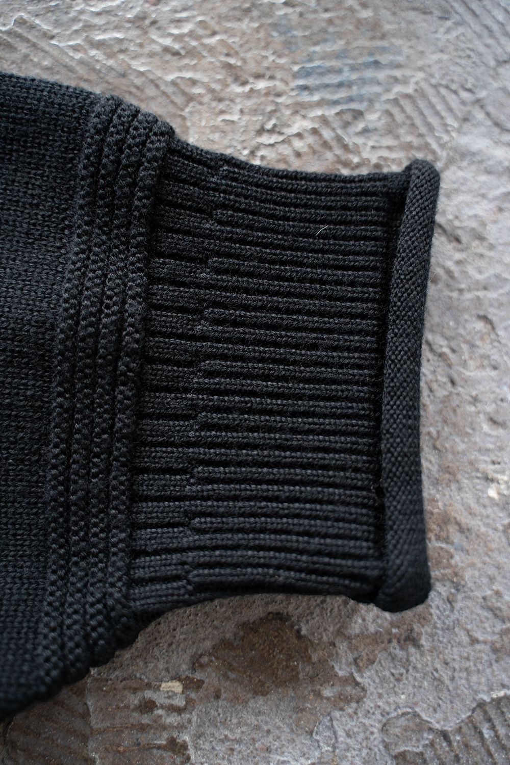 YASHIKI - 【ラスト1点】【24AW】Hatsuyuki Skipper Knit(BLACK