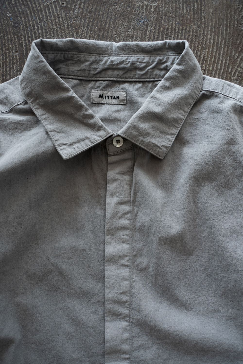 強撚OCブロードシャツ(薄炭)