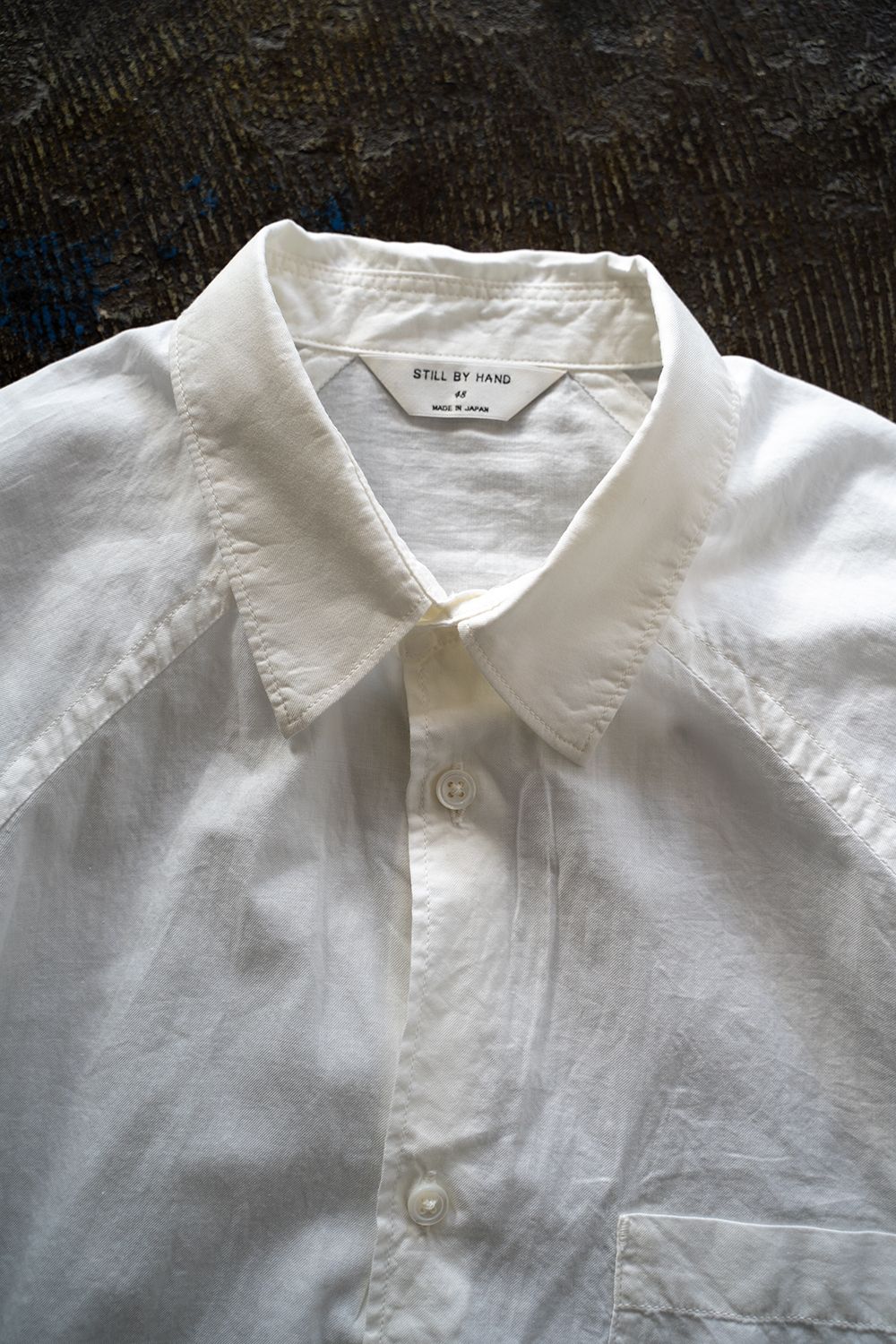【ラスト1点】【22SS】シルク混胸ポケットレギュラーカラーシャツ(WHITE)