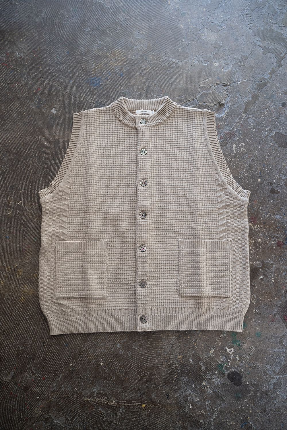 YASHIKI - 【ラスト1点】【22AW】Yukiiro Vest(BLACK) | Salty