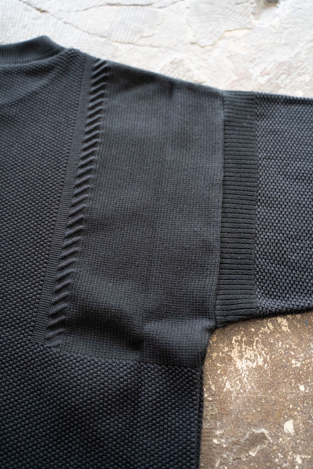 YASHIKI - 【ラスト1点】【22SS】Rekihama Knit(BLACK) | Salty