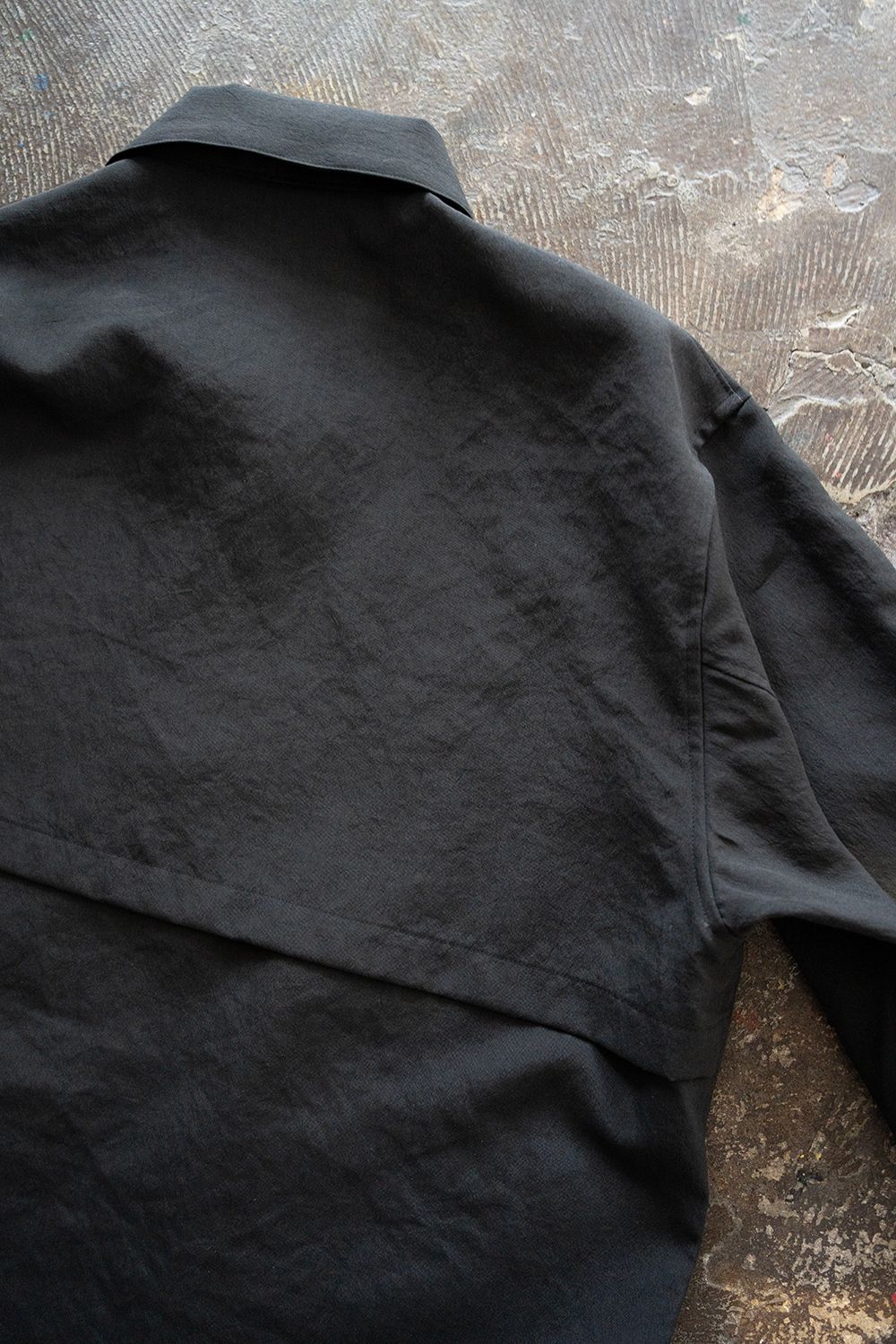 【25AW】撥水ナイロンアノラック(INK BLACK)