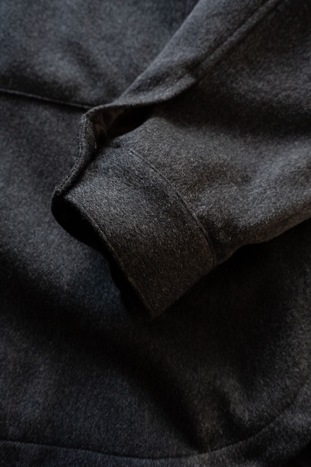 【26AW】ウールシャギーシャツブルゾン(CHARCOAL)
