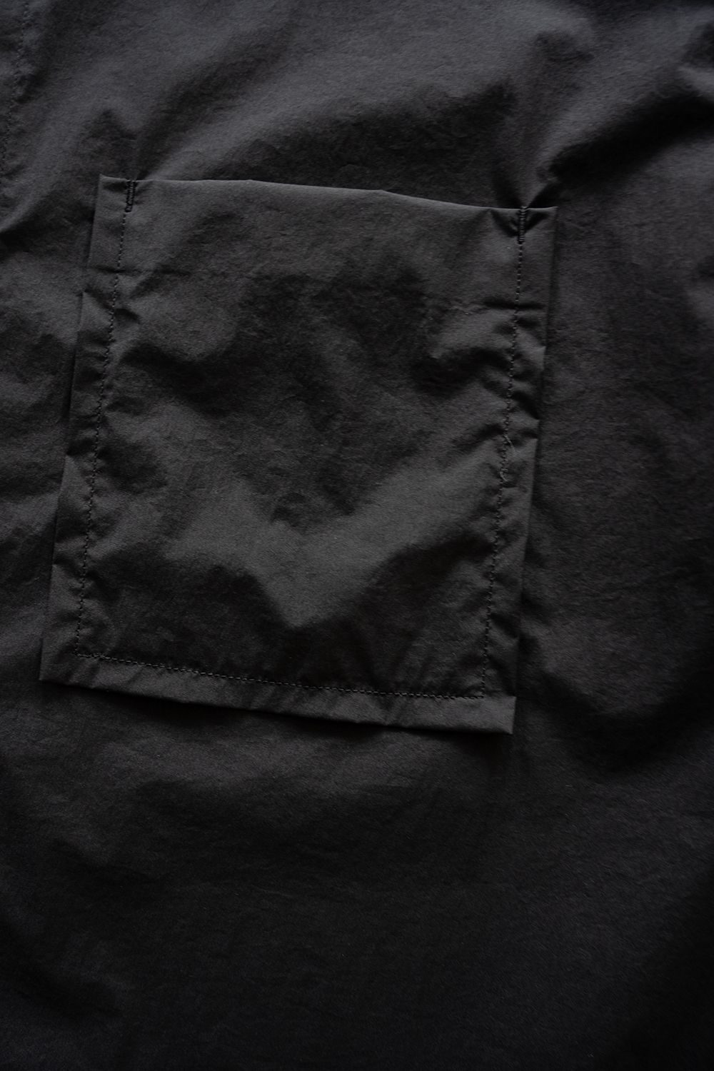 【26SS】ストレッチナイロン半袖シャツ(BLACK)