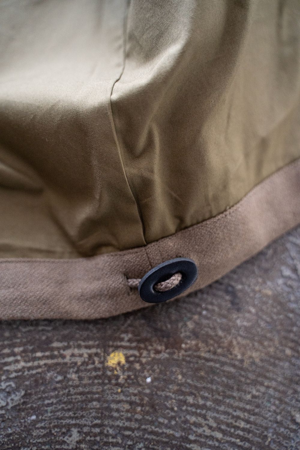 【25AW】ウール×ナイロンステンカラーコート(KHAKI BEIGE)