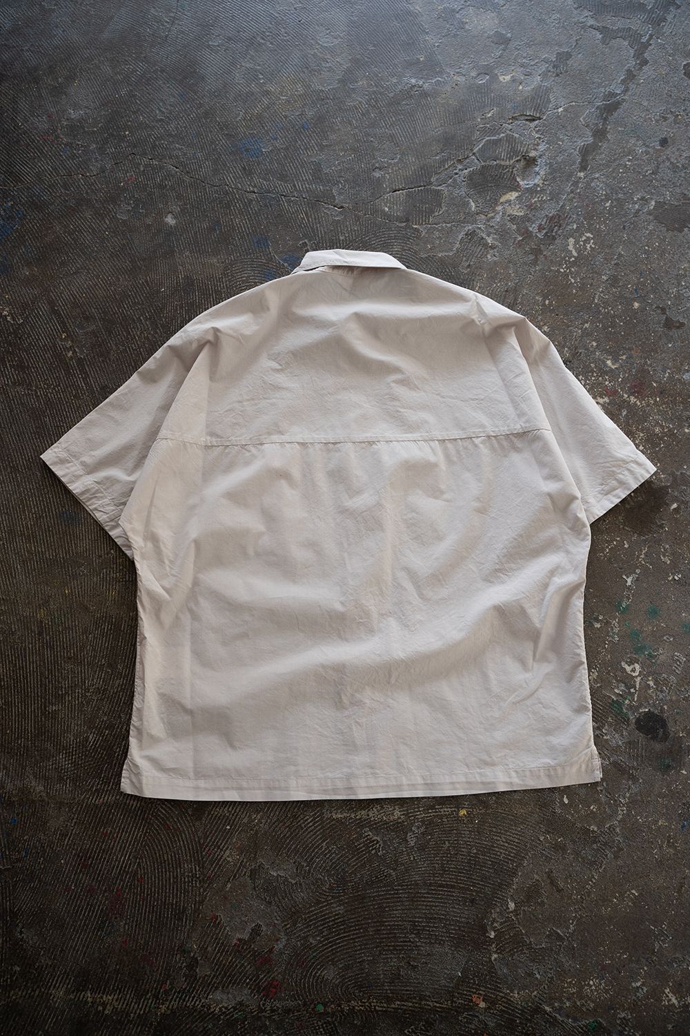 【ラスト1点】【23SS】シルク混半袖ヨークスリーブシャツ(LIGHT GRAY)