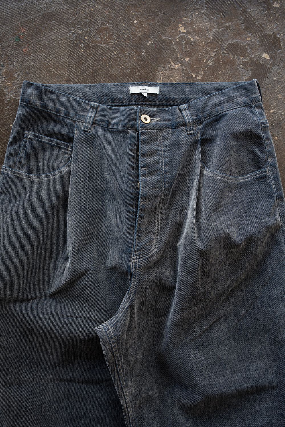 【26AW】Washed Flocked Denim Pants(FADED GRAY)
