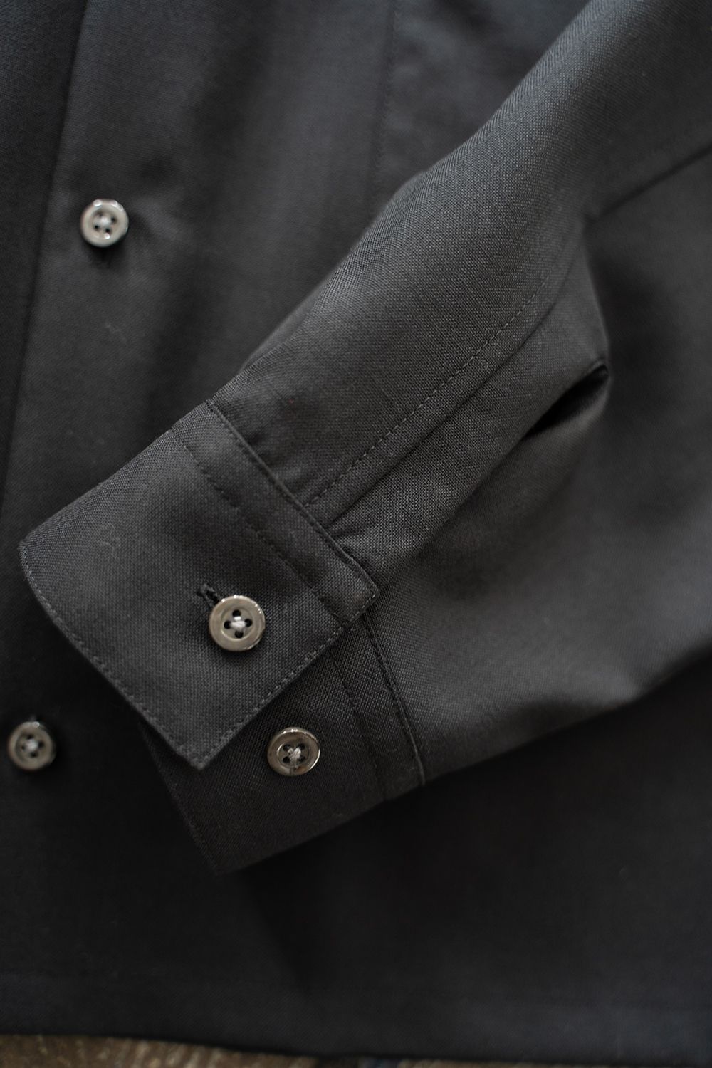 【ラスト1点】【24SS】Tropical Cloth Crop Shirt/トロピカルクロスクロップシャツ(BLACK)