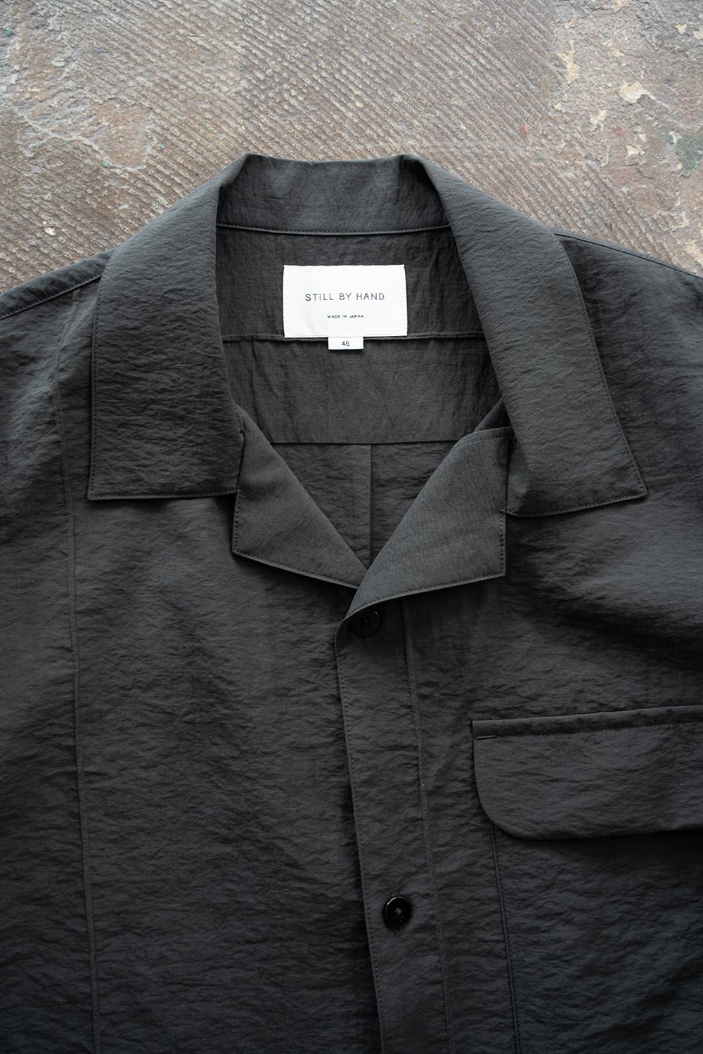 【26SS】ピンタックオープンカラー半袖シャツ(CHARCOAL)