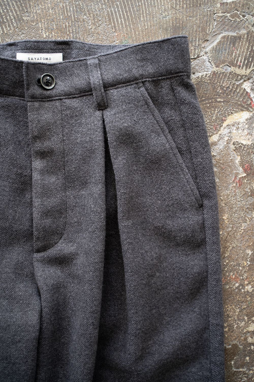 【25AW】2-Tack Wide Trousers/2タックワイドトラウザーズ(CHARCOAL)