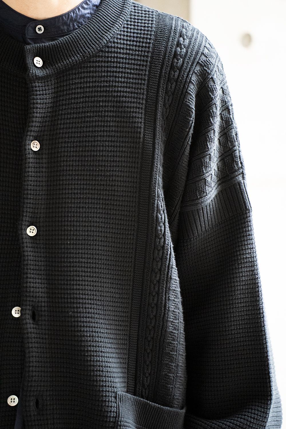 YASHIKI - 【ラスト1点】【22AW】Yukisora Cardigan(BLACK) | Salty