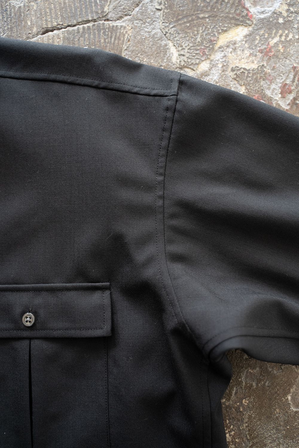【ラスト1点】【24SS】Tropical Cloth Crop Shirt/トロピカルクロスクロップシャツ(BLACK)