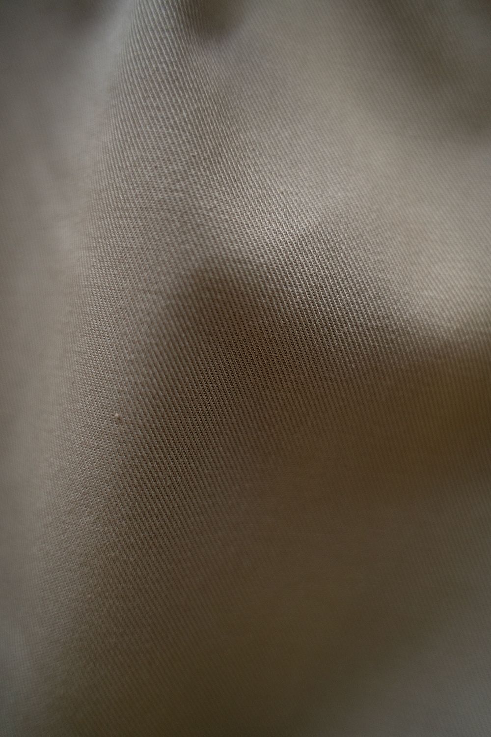 【ラスト1点】【25SS】強撚コットン×ポリエステルイージーパンツ(KHAKI BEIGE)