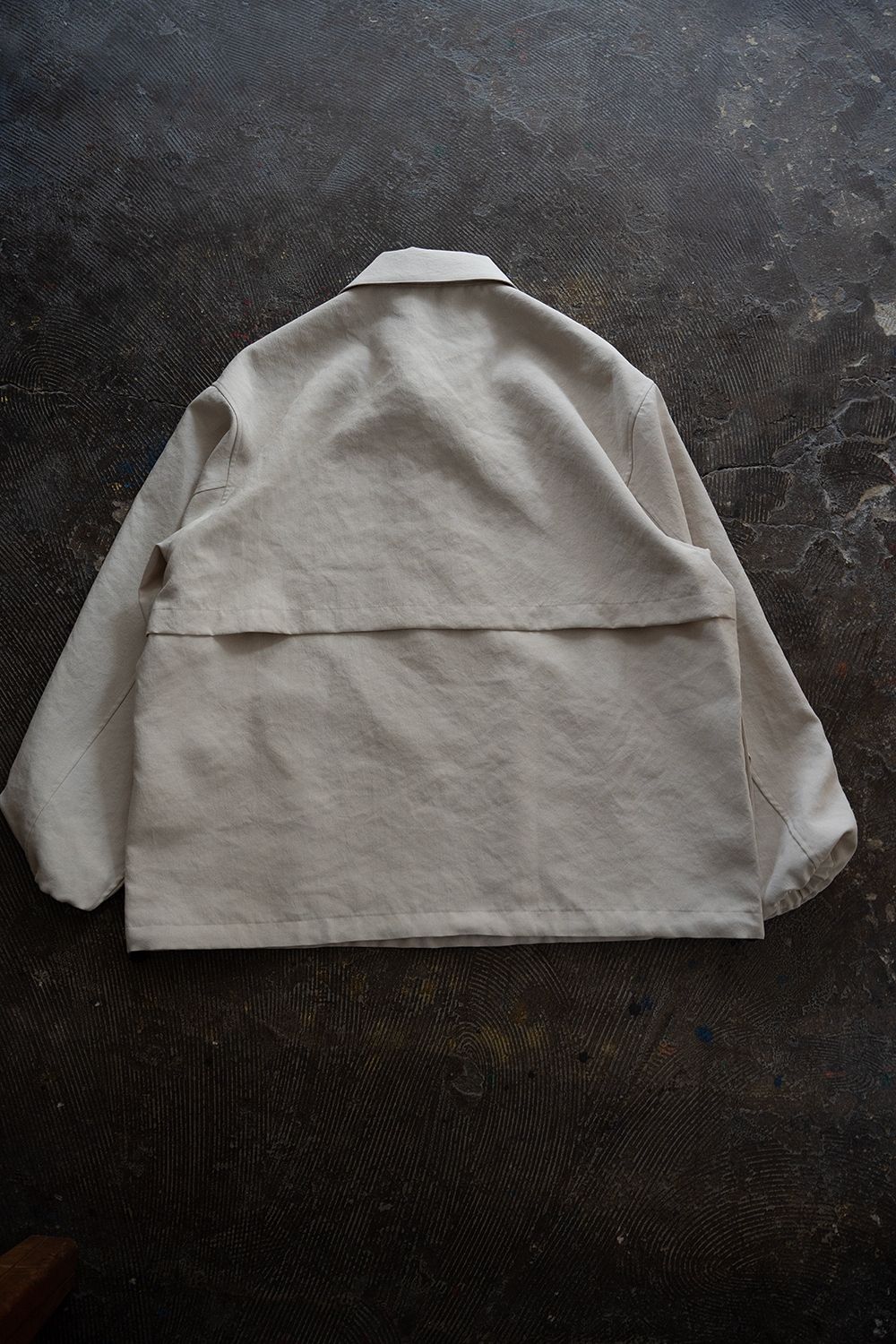 【25AW】撥水ナイロンアノラック(ECRU)