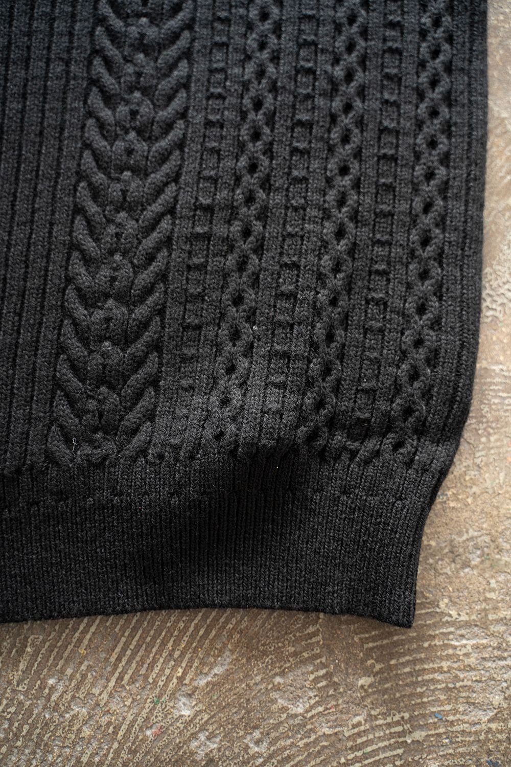 YASHIKI - 【ラスト1点】Tofu Knit(BLACK) | Salty