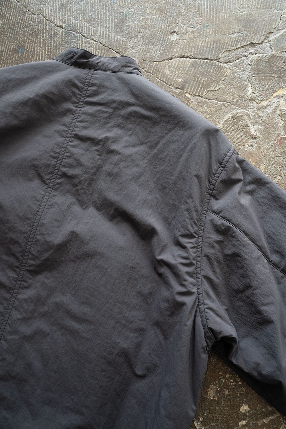 【25AW】シンサレートシャツブルゾン(CHARCOAL)