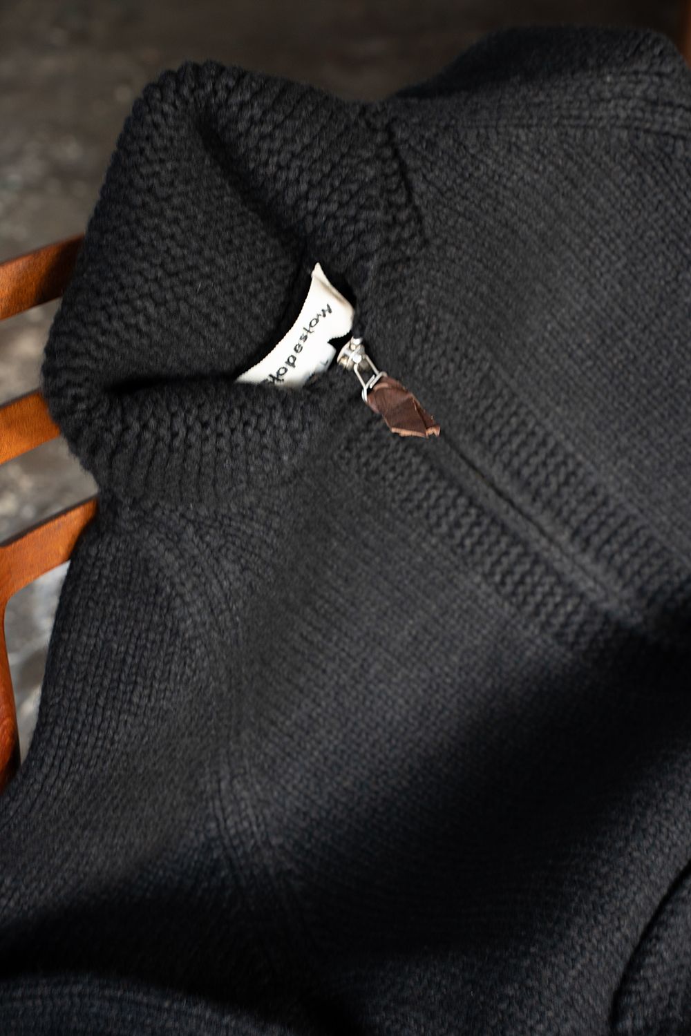 【ラスト1点】yak/lambs multi ply HAND KNITTING cowichan sweater(BLACK)