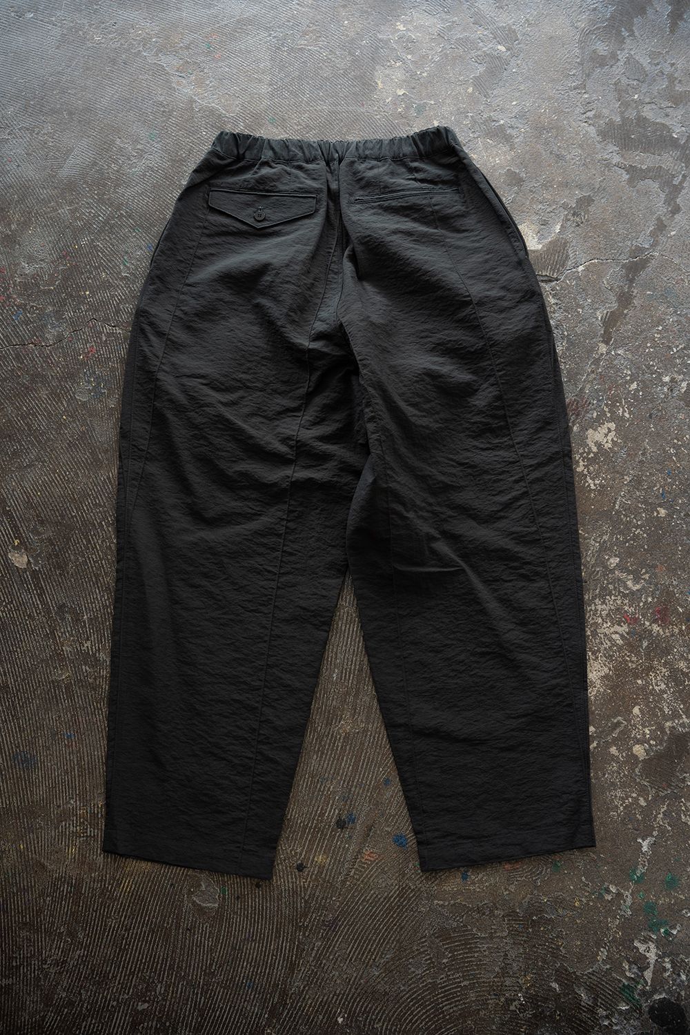 【26SS】ピンタックイージースラックス(CHARCOAL)