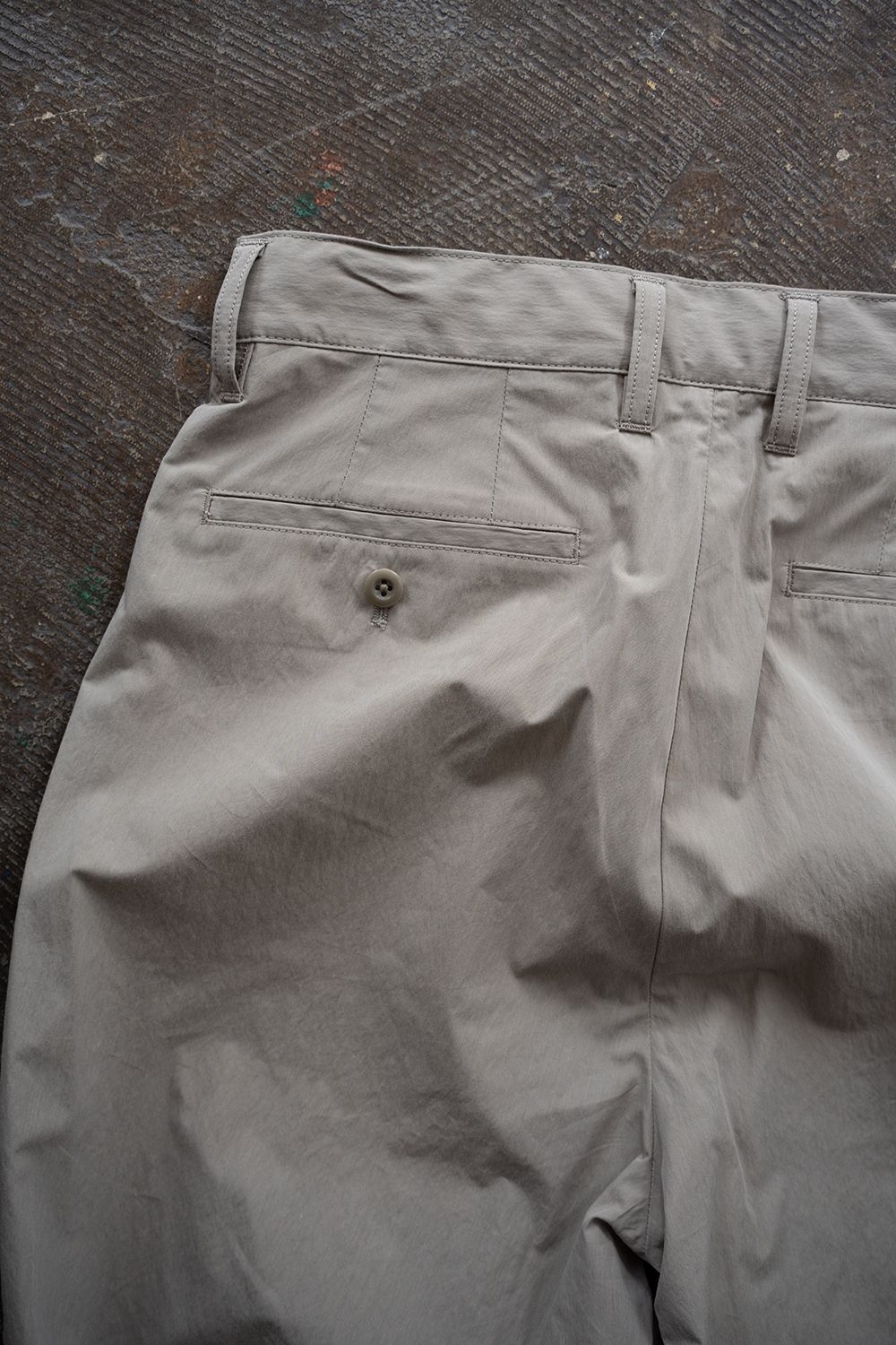 【26SS】2-Tack Puckering Wide Pants/2タックパッカリングワイドパンツ(LIGHT GRAY)