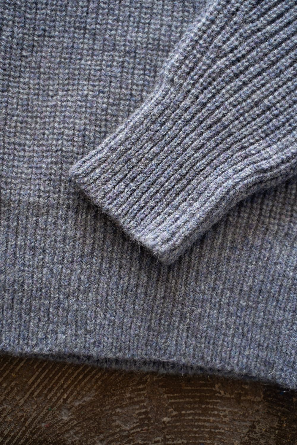 slopeslow - 【ラスト1点】brushed yak/Shetland wool turtle slopeslow - 【ラスト1点】brushed yak/Shetland wool turtle