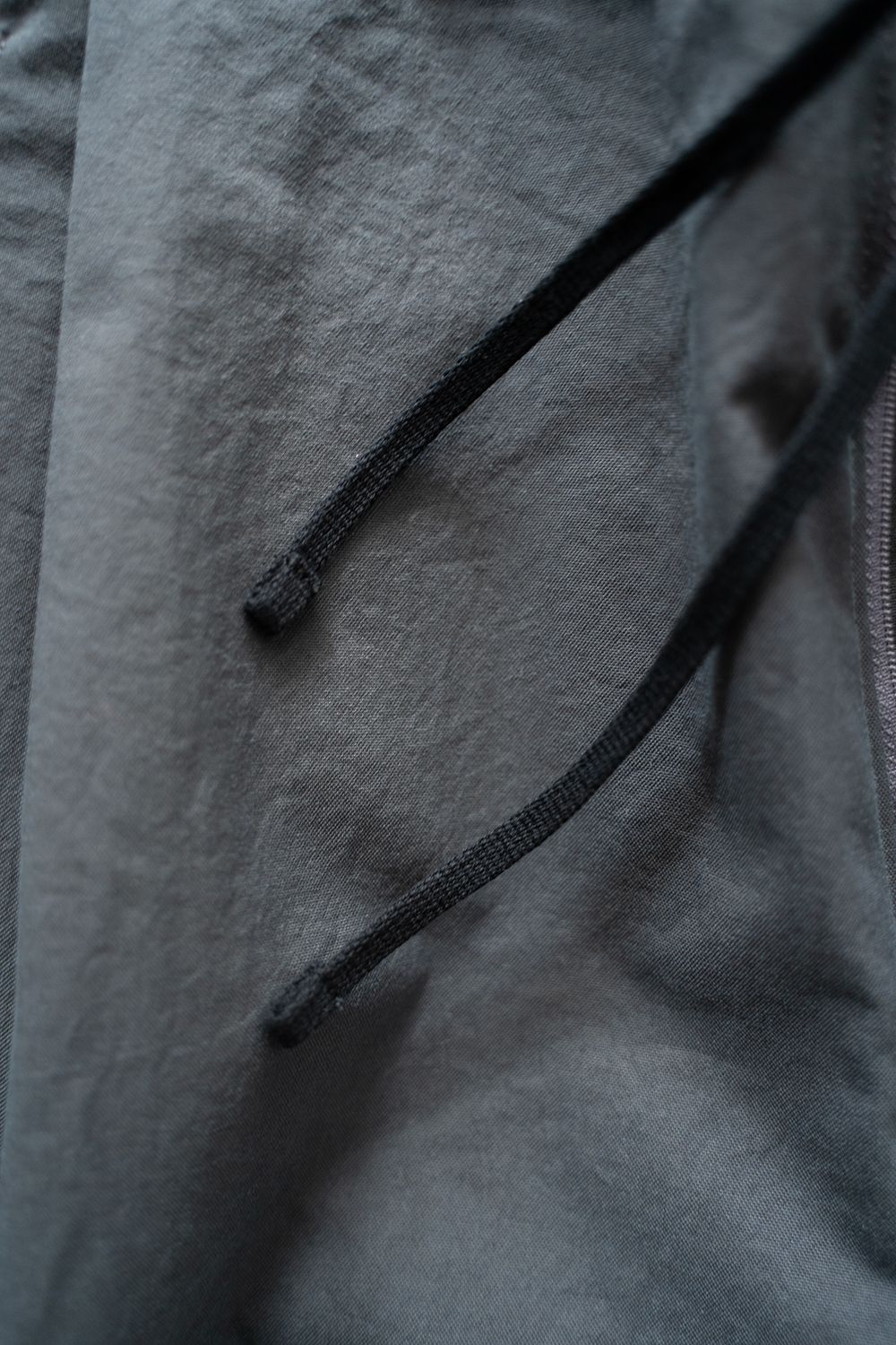 【ラスト1点】【25SS】ディープタックナイロンイージーパンツ(SLATE GRAY)