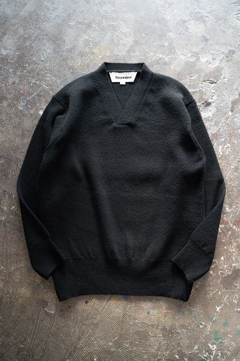 【ラスト1点】Hard twisted Shetlandwool cross V neck sweater(BLACK)