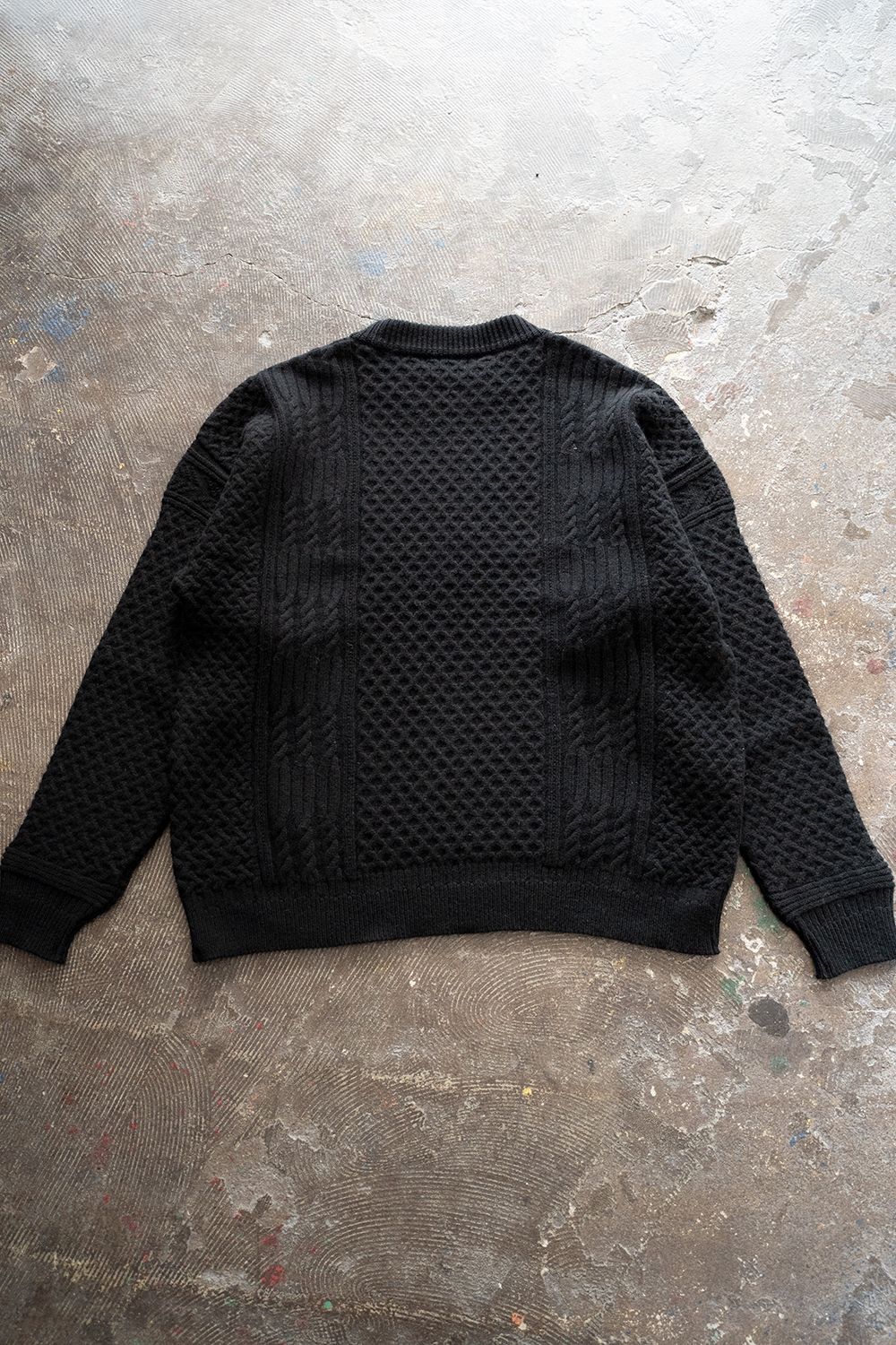 YASHIKI - 【ラスト1点】【22AW】Tokei Knit(BLACK) | Salty