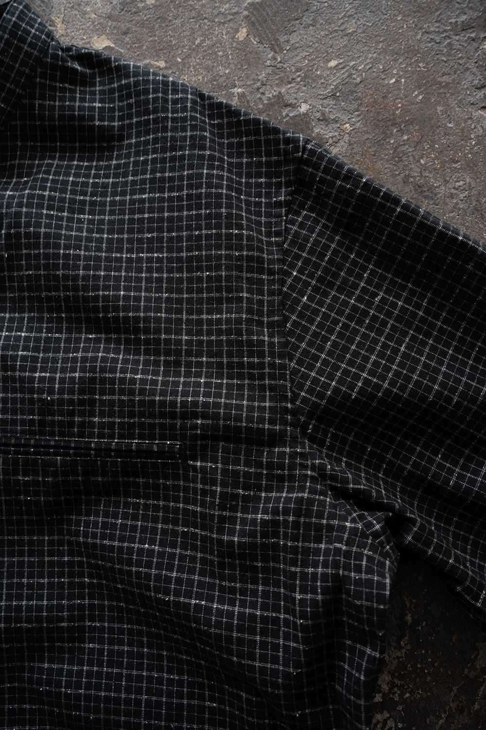 【26AW】コットン×シルクバンドカラーシャツ(BLACK CHECK)