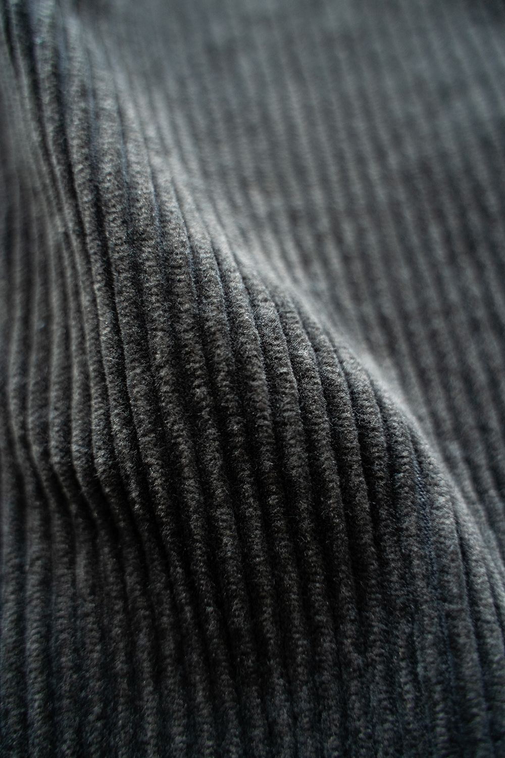 【25AW】綿×レーヨンコーデュロイイージーパンツ(BLUE CHARCOAL)