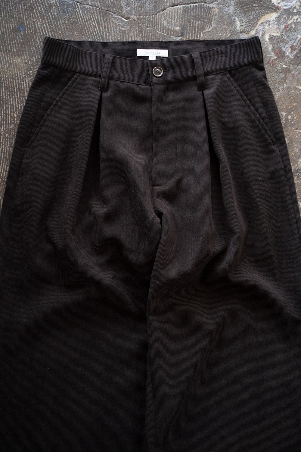 【26AW】2-Tack Corduroy Baggy Trousers/2タックコーデュロイバギートラウザーズ(BROWN)