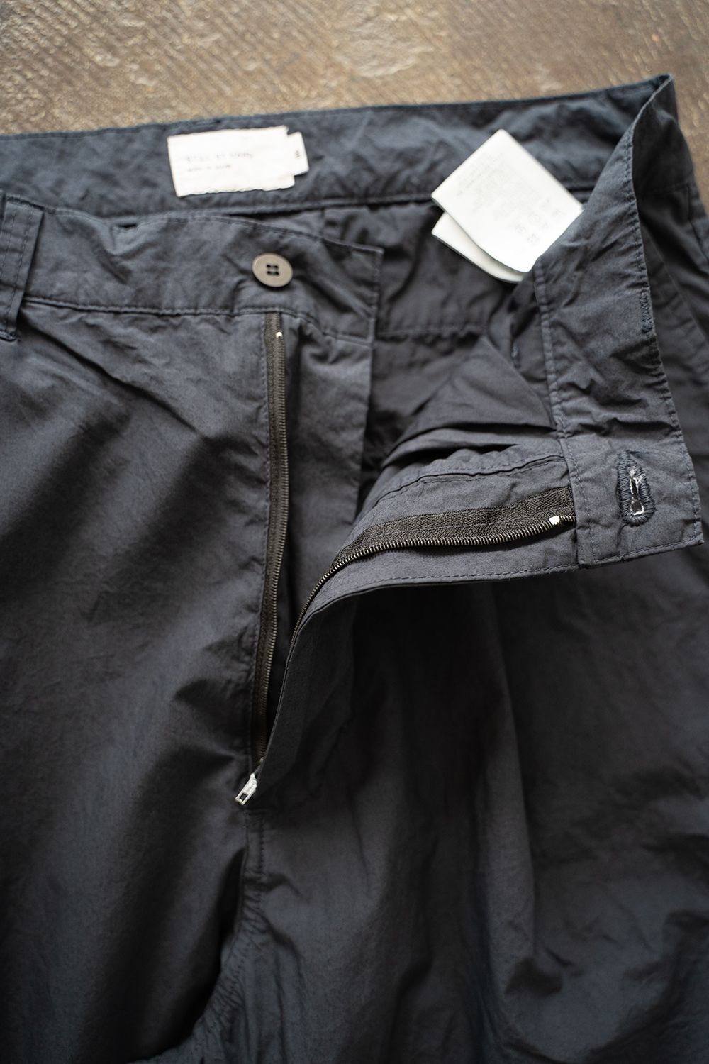 【ラスト1点】【25SS】ガーメントダイディープタックワイドパンツ(DARK NAVY)