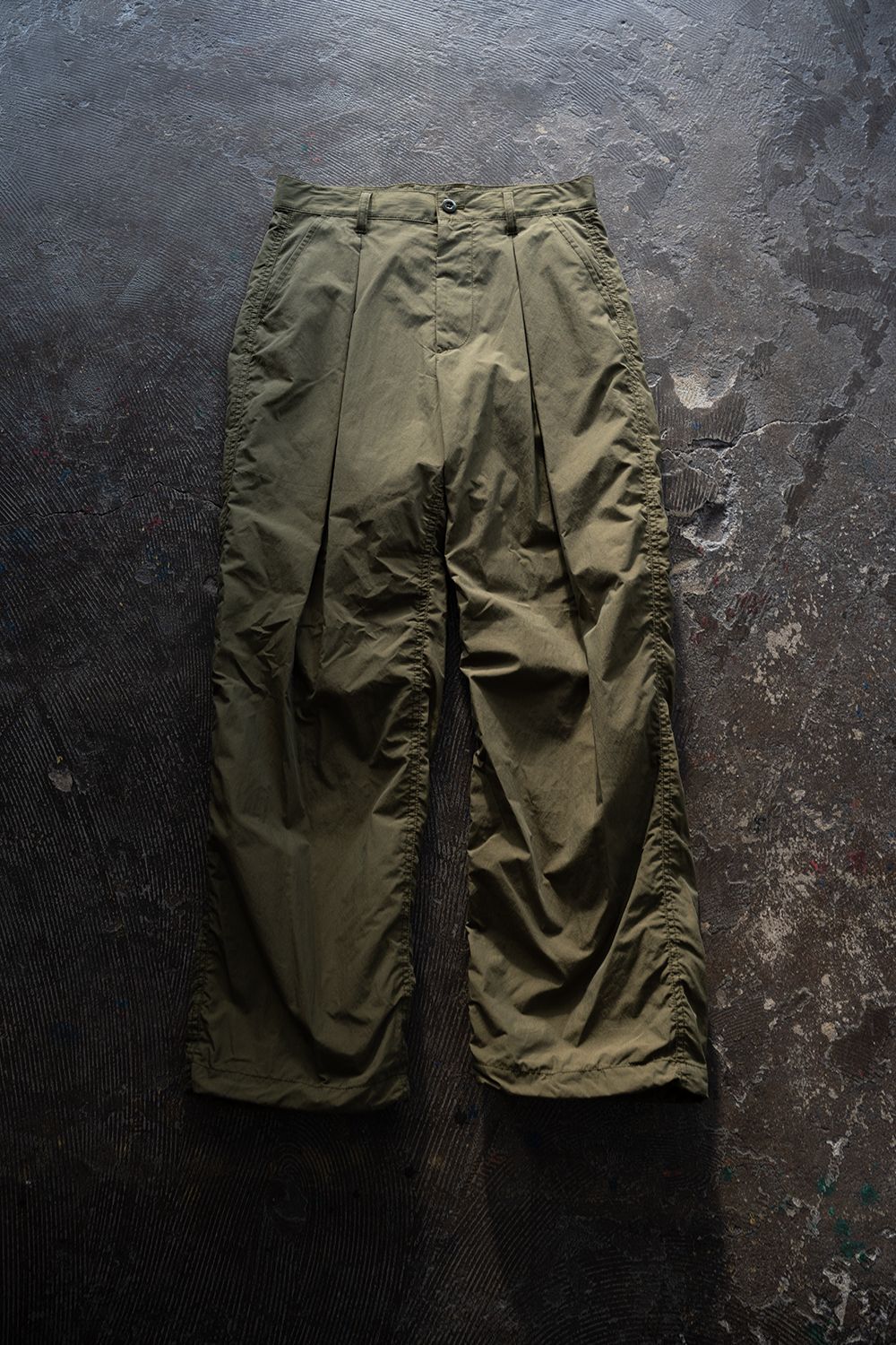 【26SS】2-Tack Puckering Wide Pants/2タックパッカリングワイドパンツ(OLIVE)