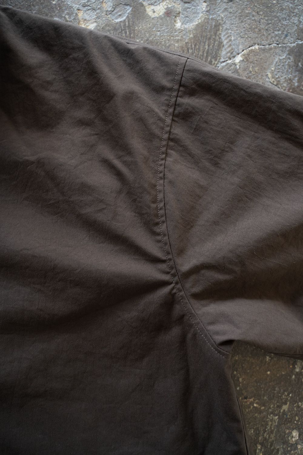 【ラスト1点】【24AW】撥水ナイロンオックスシンサレートフーデッドコート(BROWN)