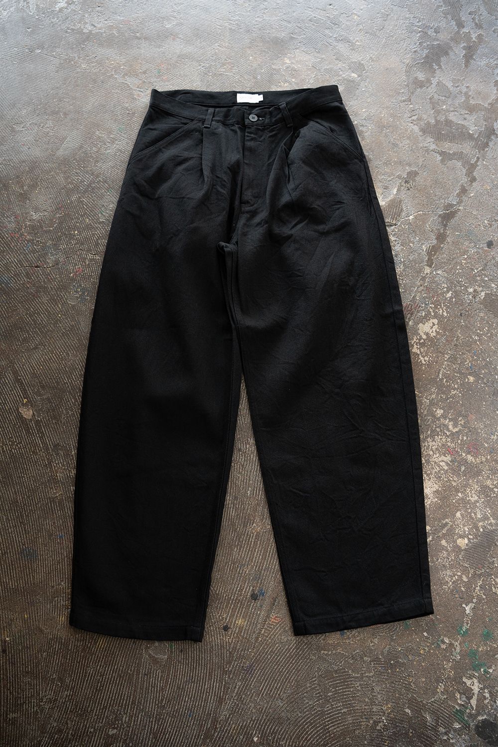 【26AW】12ozデニムディープタックパンツ(BLACK)