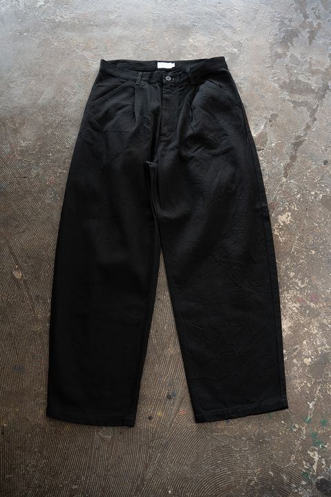 【26AW】12ozデニムディープタックパンツ(BLACK)