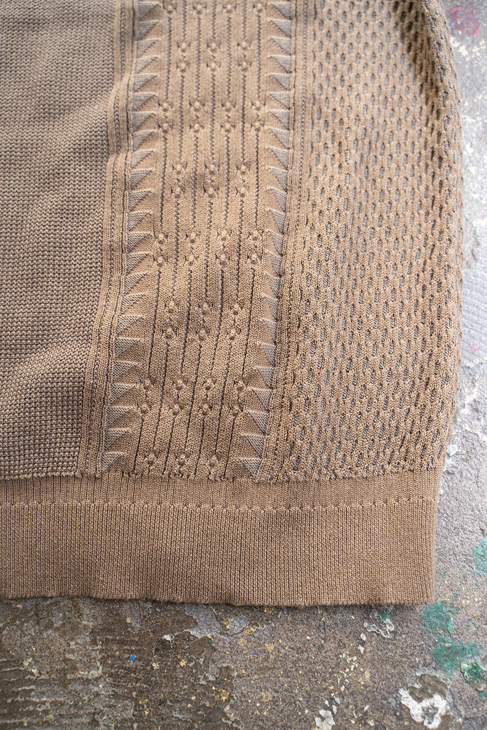 アウトドア 調理器具 YASHIKI - 【ラスト1点】【22SS】Namikage Henley Knit(MOCHA) | Salty