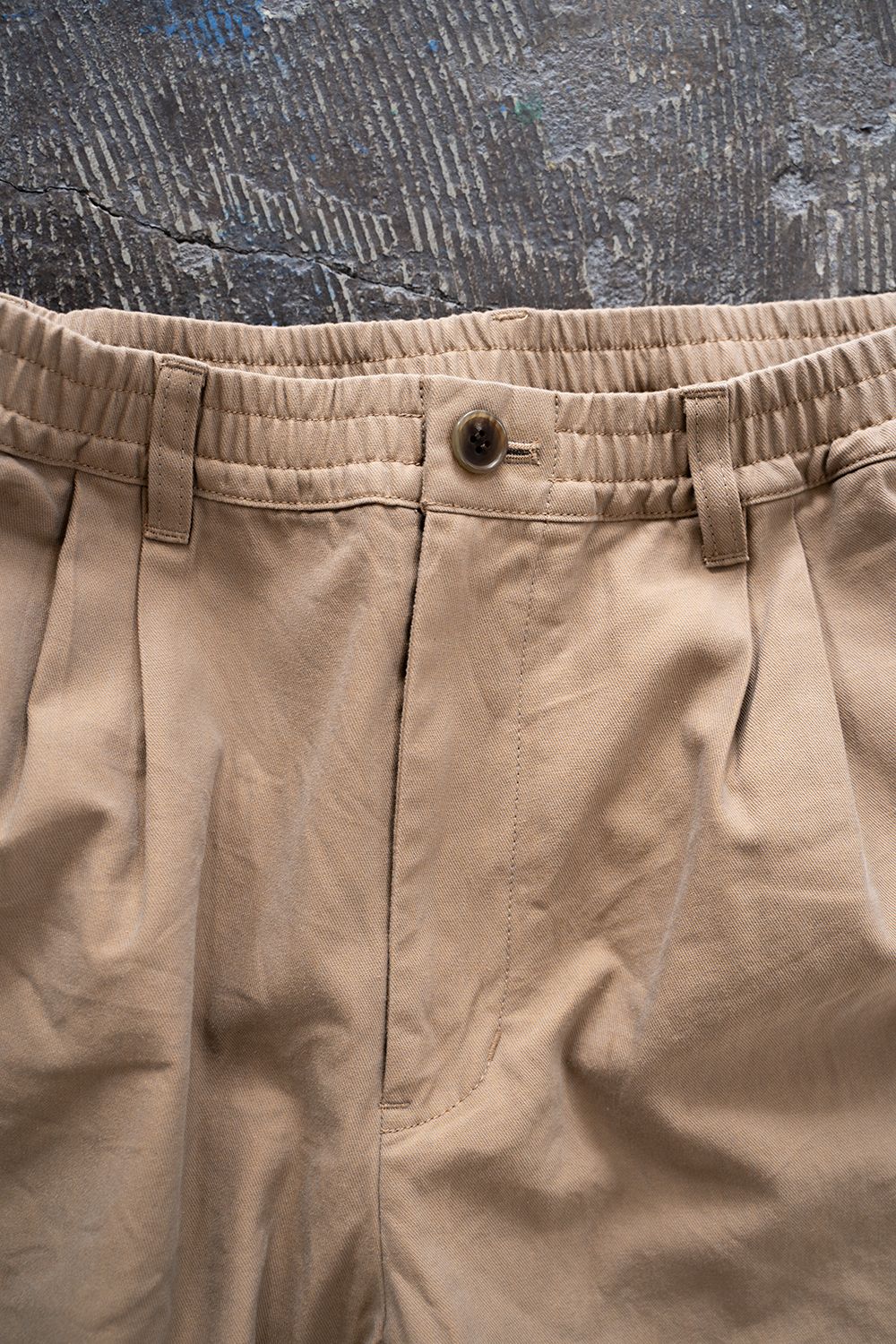 【ラスト1点】【22AW】2タックギャバジンパンツ(BEIGE)