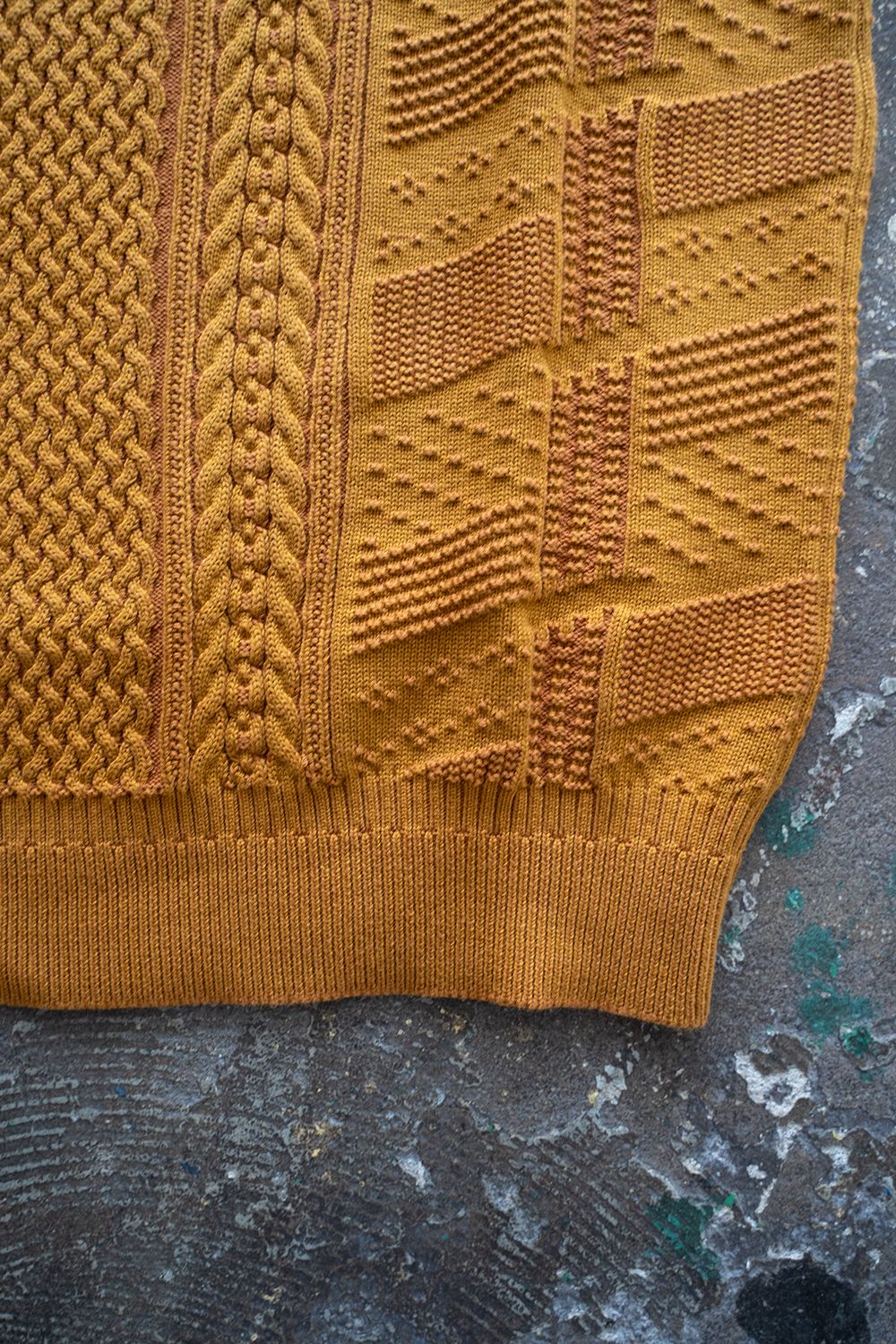 YASHIKI - 【ラスト1点】【22AW】Arare Knit(MUSTARD) | Salty