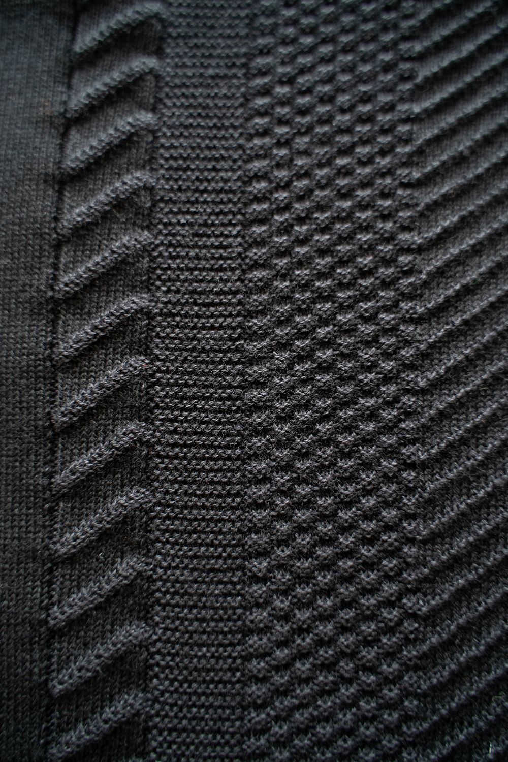 【ラスト1点】【23SS】Hanagasumi Knit(BLACK)