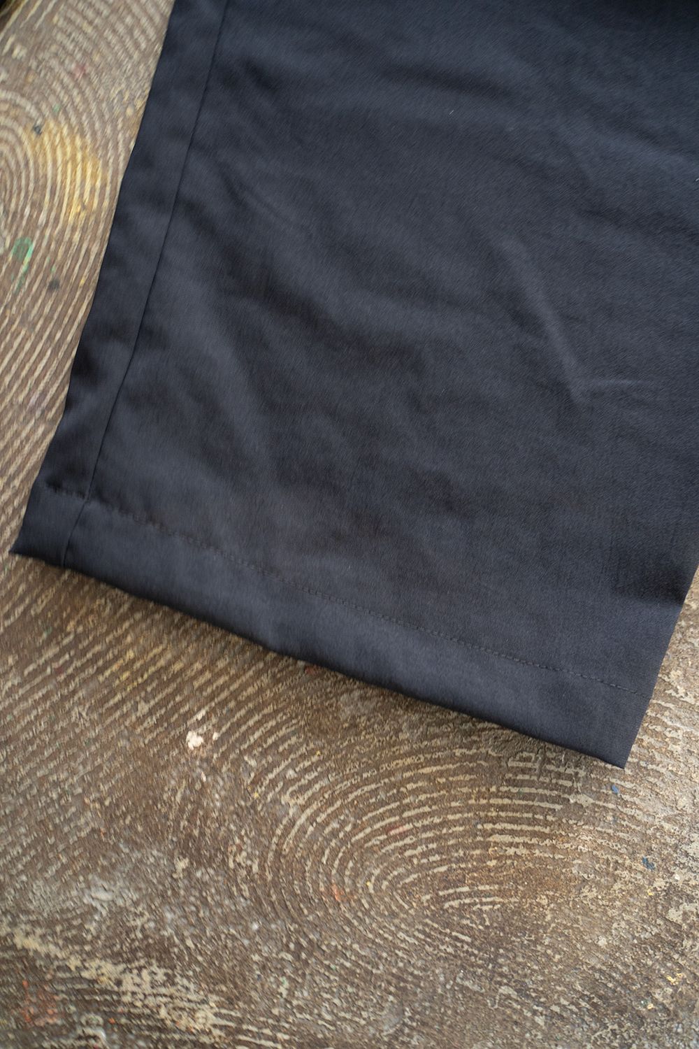 【ラスト1点】【24SS】強撚ポリエステルニータックイージーパンツ(NAVY)