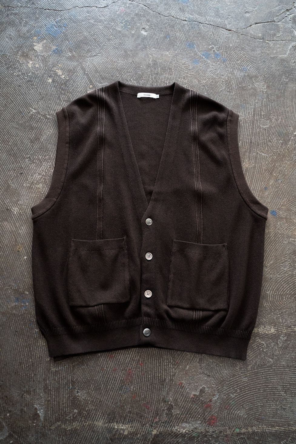 【26SS】Shirotsume V-neck Vest(BROWN)