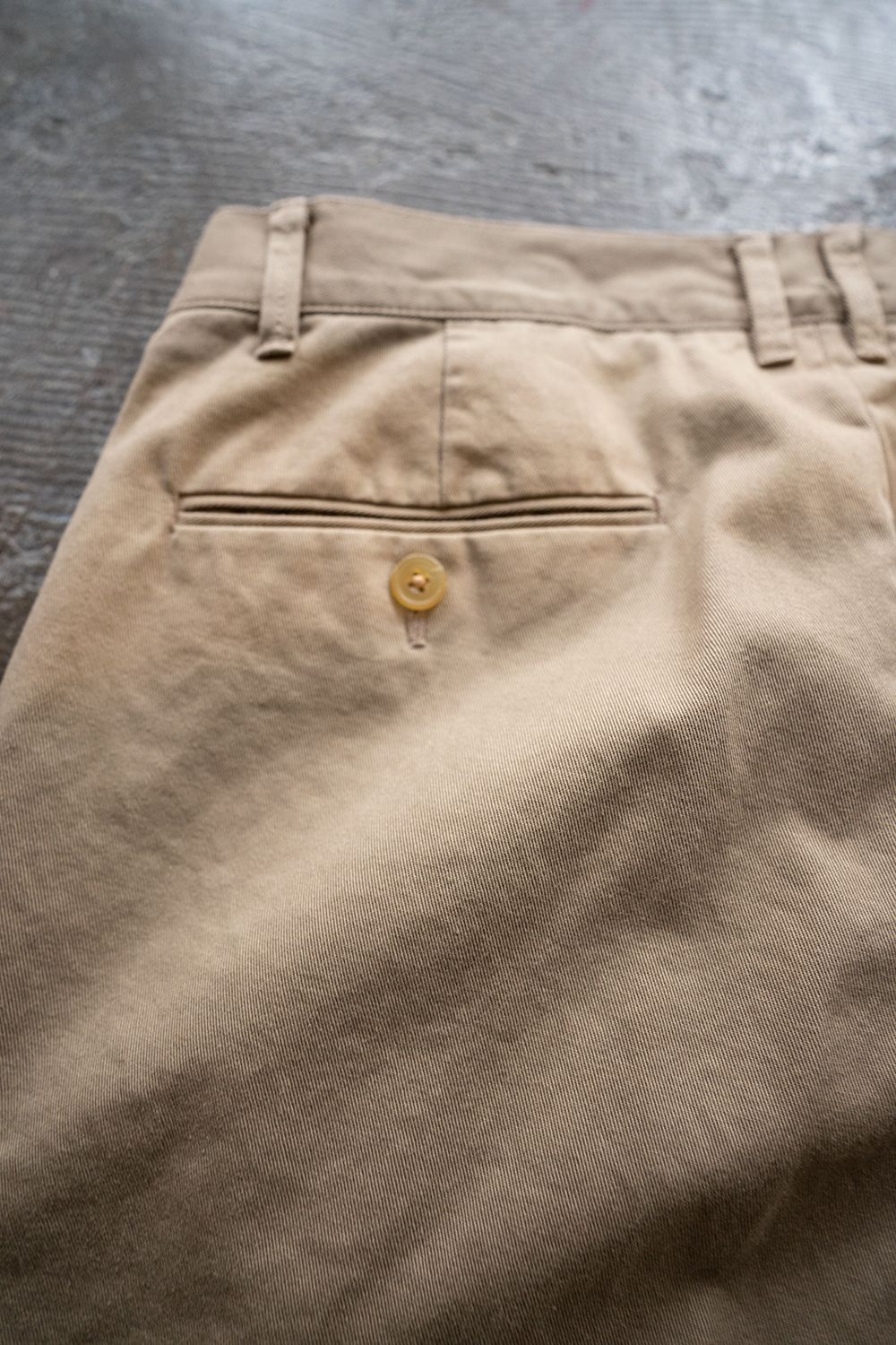 【ラスト1点】【20AW】Cotton Chino Tuck Pants/コットンチノタックパンツ(BEIGE) - 2