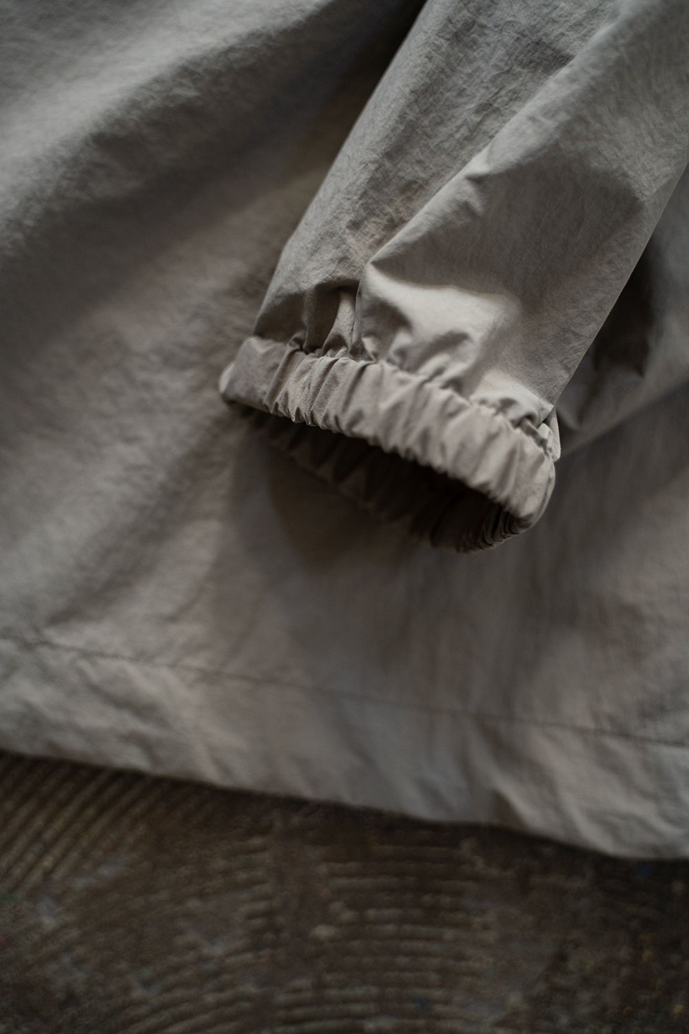 【ラスト1点】【24AW】撥水ナイロンパッカブルアノラック(KHAKI BEIGE)