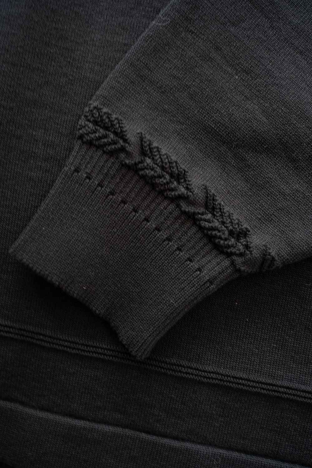 【ラスト1点】【25SS】Sazanami Skipper Knit(BLACK)