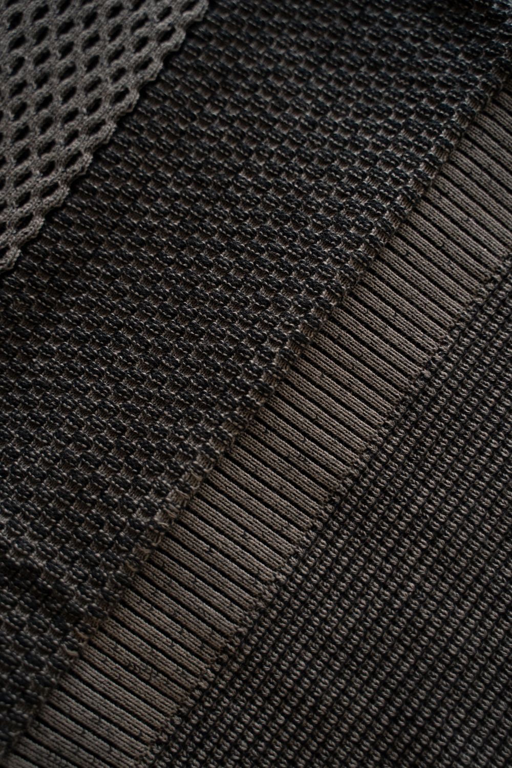 【26AW】Karita Half Zip Knit(GREIGE)