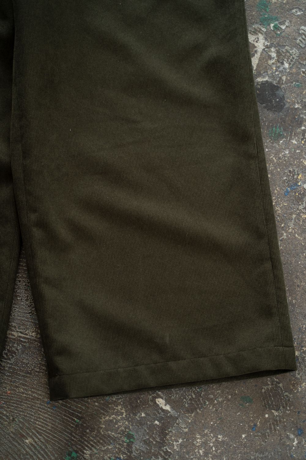 【26AW】2-Tack Corduroy Baggy Trousers/2タックコーデュロイバギートラウザーズ(OLIVE)