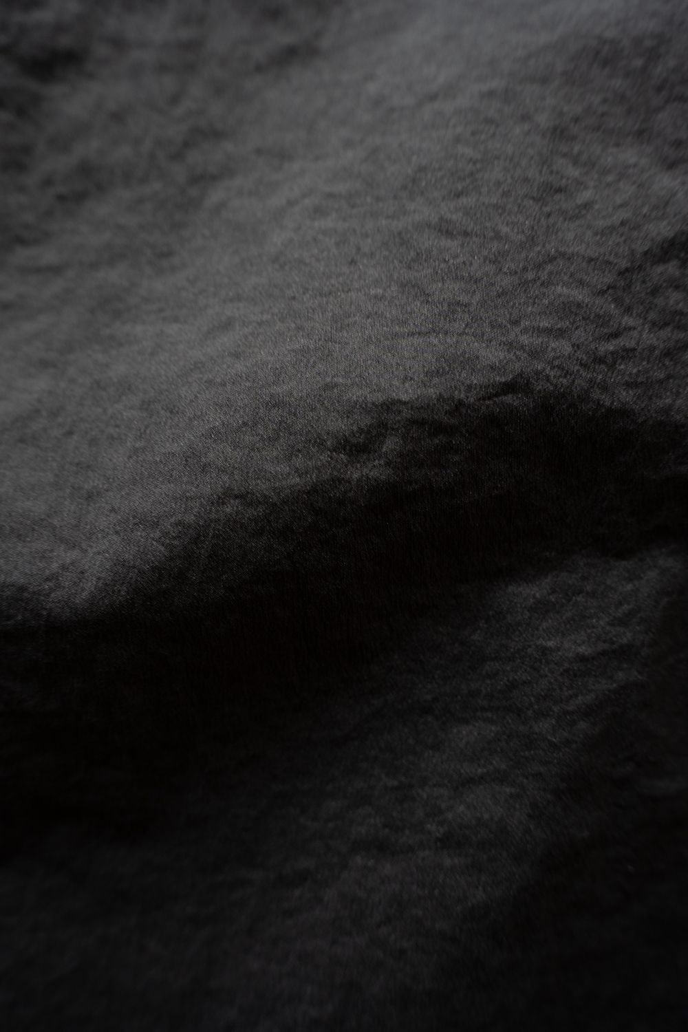 【26SS】ストレッチナイロン半袖シャツ(CHARCOAL)