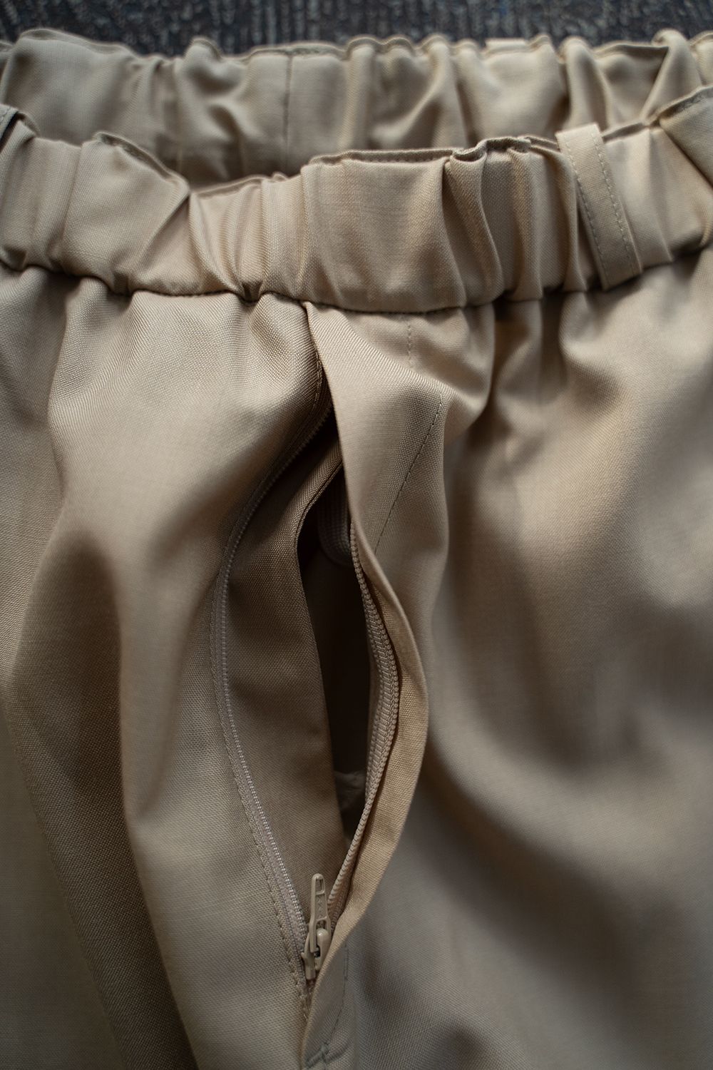 【ラスト1点】エアリーウールワイドパンツ(薄茶)