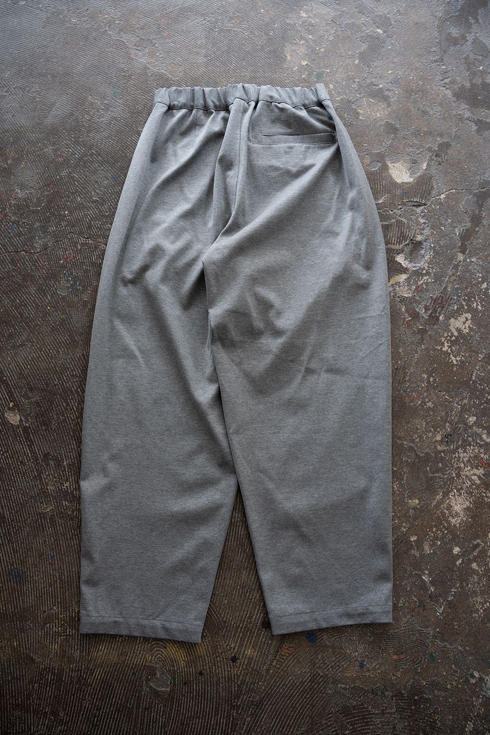 【26SS】コットンジャージータックイージーパンツ(MELANGE GREY)